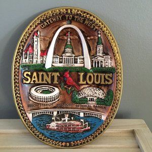 Vintage Saint Louis Missouri Gateway to West Collectible Plate Wall Hang